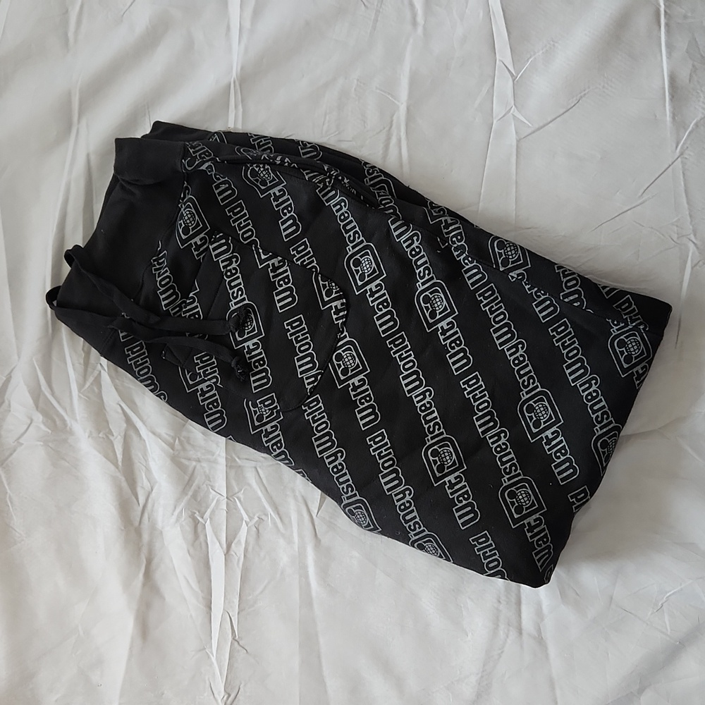 NWOT Disney Men Winter SweaterPants
